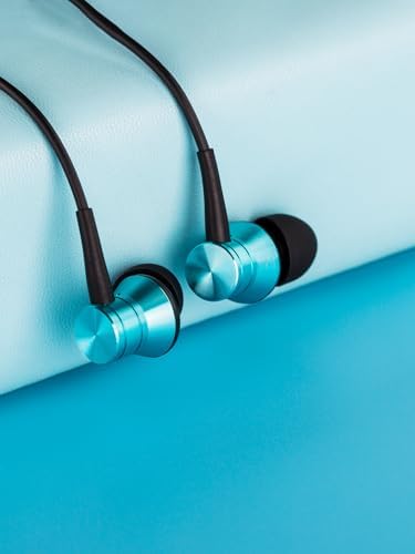 Dual Pack 1 MORE USB-C Earbuds – Premium Noise-Isolating In-Ear Headphones for i Phone 15 & Pixel 10 – High-Fidelity Sound with Built-In Mic, Lightweight Aluminum Design, and Tangle-Free Kevlar Cable – Perfect for Sports, Commuting, and Everyday Use with Extra Comfort Tips for a Custom Fit