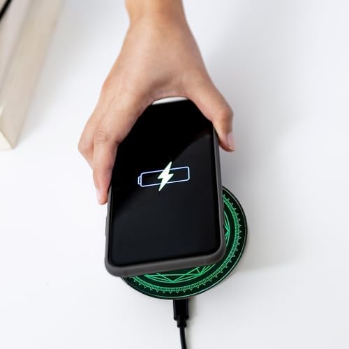 Star Trek Illuminating Wireless Charger & Backup Battery Pack – Sci-Fi Inspired Portable Phone Charger with Light-Up Transporter Pad Logo for Enhanced Compatibility and Fast Charging – Ultimate Gift for Star Trek Fans and Tech Enthusiasts