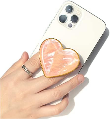 Chic Natural Seashell Heart-Shaped Phone Grip and Stand – Elegant Crème Mobile Accessory for Smartphones and Tablets – Ideal Collapsible Holder for Trendsetters Seeking Style and Functionality – Durable, Portable Design for Effortless Hands-Free Viewing