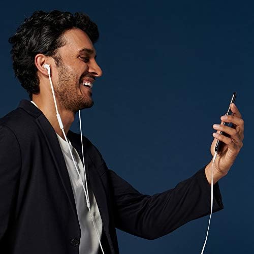 Belkin Sound Form USB-C Wired Earbuds – Premium In-Ear Earphones with Microphone for i Phone 15, i Pad Mini, Galaxy S24, Google Pixel & Android – Noise-Isolating, Sweat-Resistant Design for Ultimate Audio Performance – Black – Seamless Connectivity & Comfort
