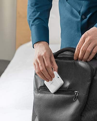 Anker 65 W PIQ 3.0 USB-C Fast Charger – Ultra-Compact Power Port III for Rapid Charging of Mac Book, i Pad Pro, i Phone, Samsung Galaxy & More – Universal Compatibility with Advanced Safety Features for On-the-Go Power Needs