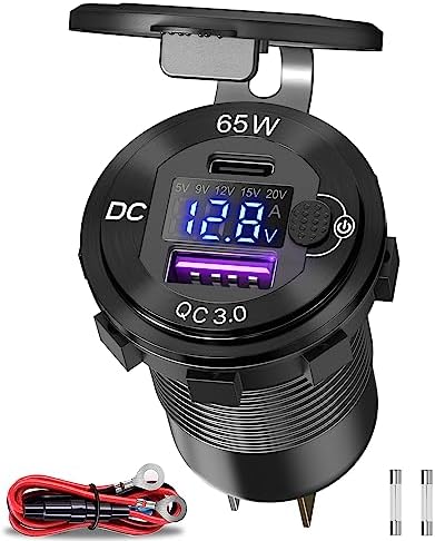 Qidoe 12 V USB Laptop Charger Socket – 65 W PD USB-C & 18 W QC3.0 Car Charger with Integrated Digital Voltmeter for Fast Charging in Cars, RVs, and Boats – Durable Aluminum Design for Enhanced Device Compatibility and Safety Monitoring