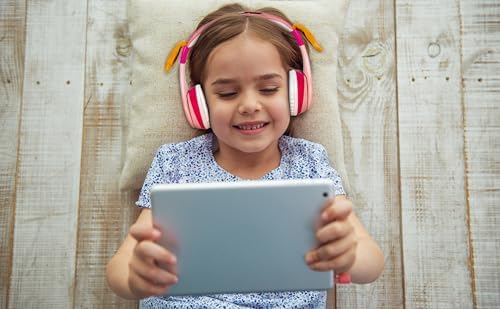 Paw Patrol Skye Kids Bluetooth Headphones – Safe and Stylish Wireless Sound with Built-in Microphone and Volume Limiting for Hearing Protection – Travel-Friendly Foldable Design Ideal for School and Home Use – Enhanced Comfort for Young Listeners and Versatile Compatibility across Devices