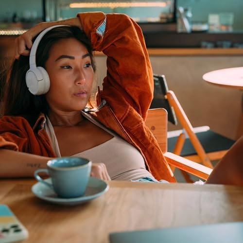 JBL Tune 520 BT Wireless On-Ear Headphones – Unmatched 57-Hour Battery Life with Quick Charge, Ultra-Comfortable Foldable Design, Voice Aware for Effortless Hands-Free Calls, Lightweight Portability in Striking Purple – Ideal for Music Lovers & Daily Travelers