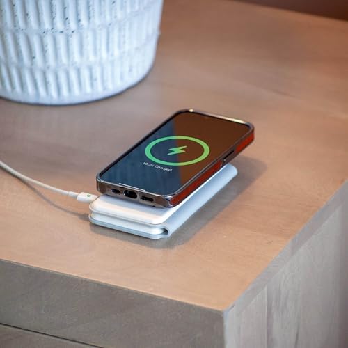 Versatile 3-in-1 Wireless Charging Station – 15 W Foldable Fast Charger for i Phone 15/14/13/12 Series, Apple Watch & Air Pods – Compact Travel Essential with Mag Safe Compatibility & Stylish Design for Seamless Device Powering