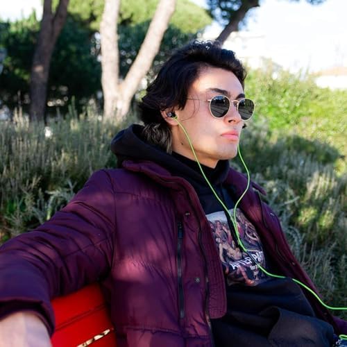 LUDOS Ultra Magnetic USB-C Earbuds for i Phone 16 & Samsung Galaxy – Superior Sound Performance with 5-Year Warranty, Ergonomic Comfort for All-Day Use, Tangle-Free Magnetic Design for Music and Calls – Sleek Black Finish