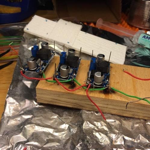 Versatile 10-Pack LM2596 Buck Converter Modules – High-Efficiency DC-DC Step Down Power Supply with Adjustable Output (1.25 V-30 V, 3 A) for Optimal Performance in Electronics Projects