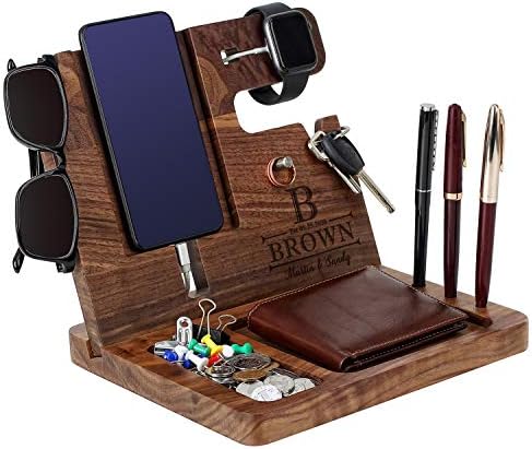 Personalized Wooden Charging Docking Station for Dads – Elegant Nightstand Organizer with Fast-Charging Capability, Multi-Compartment Design for Smartphones, Smartwatches, Keys & Wallets – Ideal Custom Father’s Day Gift or Birthday Surprise, Durable Home Essential