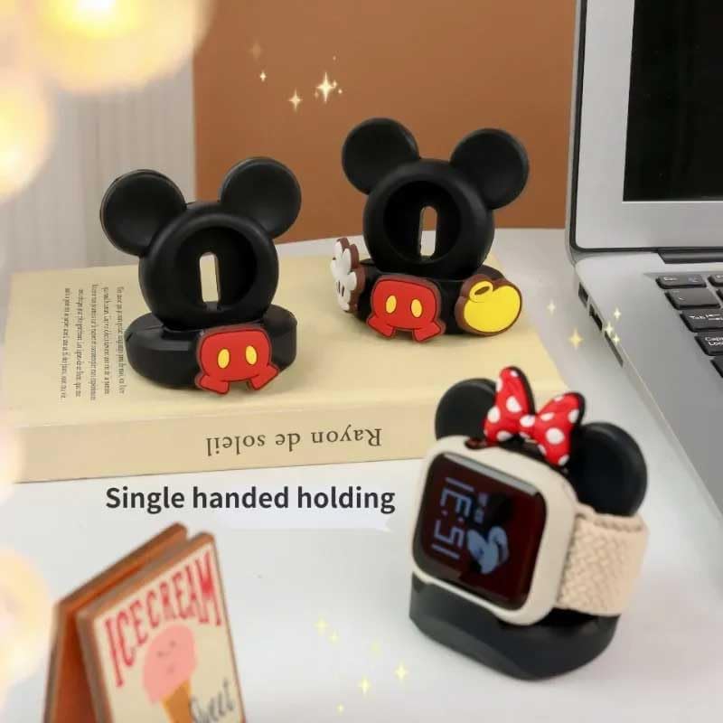 Stylish Cartoon Silicone Apple Watch Charging Dock – Enhanced Nightstand Compatibility for All Series Ultra/8/SE2/7/6/5/4/3/2/1 – Fast-Charging Solution with Tidy Cable Management for Personalized Décor and Elevated Viewing Experience