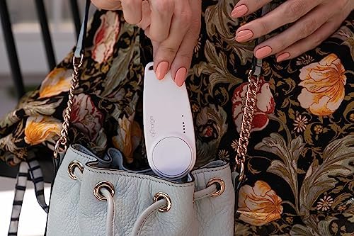 Revolutionize Your Charging Routine with the q Charge 2.0 Portable Magnetic Charger for Apple Watch – MFi Certified, Travel-Friendly 2000 m Ah Power Bank for Effortless Wireless Charging Across All Apple Watch Models Including Series 9/8/7/6/5/4/3/2/1 Ultra SE/2 – Ultimate Portability and Rapid Power Solutions for On-the-Go Professionals and Adventurers