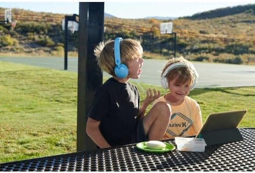 Skullcandy Grom Kids Over-Ear Headphones in Seafoam – Safe Volume-Limiting Sound for Young Ears, Ergonomic Foldable Design for Hassle-Free Travel, Built-in Mic for Gaming & Calls, Perfect for Ages 6+