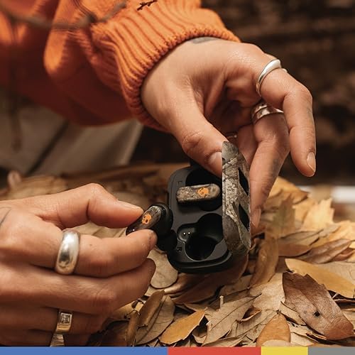 Skullcandy Dime 3 True Wireless Earbuds – Bluetooth Headphones with Noise-Isolating Fit, 20-Hour Battery Life & Integrated Microphone for Seamless Calls – Lightweight Design with Convenient Lanyard for Easy Carry – Compatible with i Phone & Android Devices