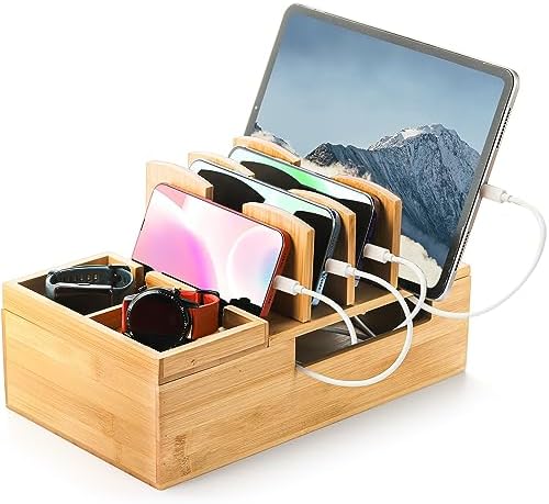 Sustainable Bamboo Multi-Device Charging Hub – Elegant Organizer for Smartphones, Tablets, Laptops & Smartwatches – Rapid Charging Solution for a Neat Workspace with Superior Compatibility and Contemporary Design