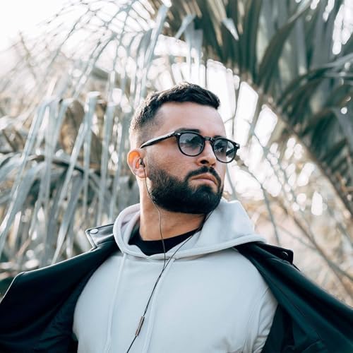 LUDOS Ultra Magnetic USB-C Earbuds for i Phone 16 & Samsung Galaxy – Superior Sound Performance with 5-Year Warranty, Ergonomic Comfort for All-Day Use, Tangle-Free Magnetic Design for Music and Calls – Sleek Black Finish